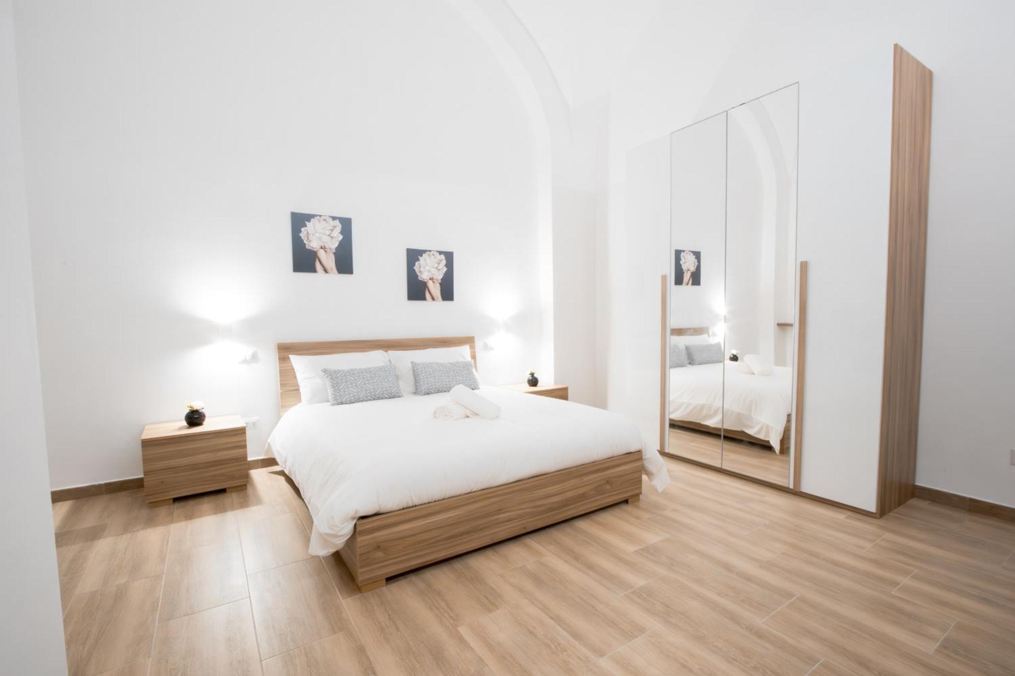 Hotel La Pigna Bari Esterno foto