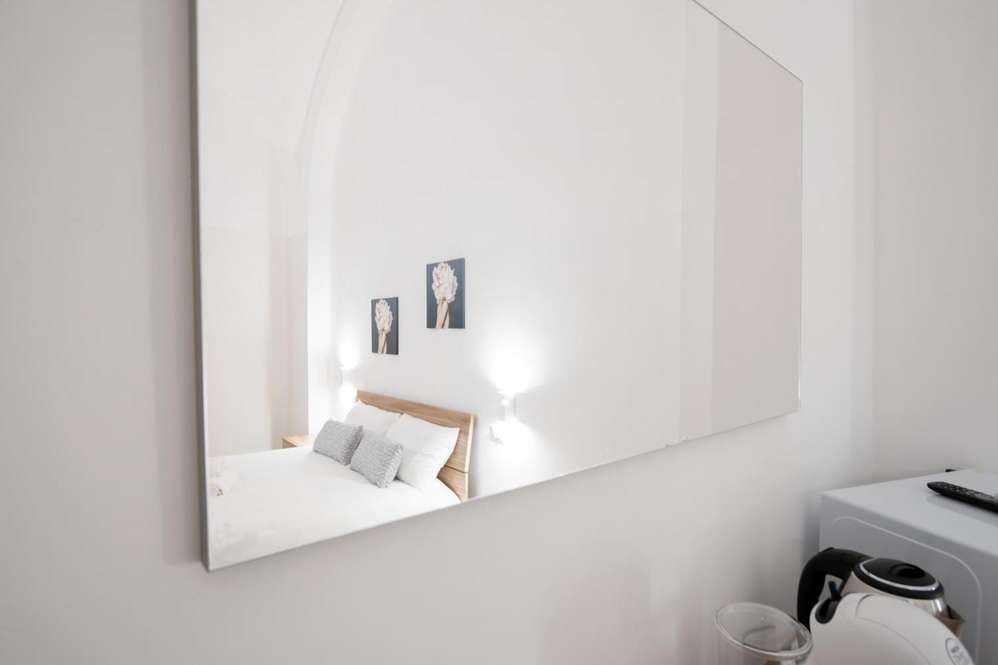 Hotel La Pigna Bari Esterno foto