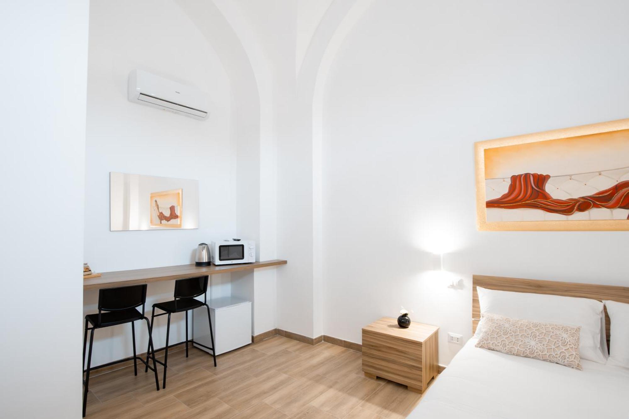 Hotel La Pigna Bari Esterno foto
