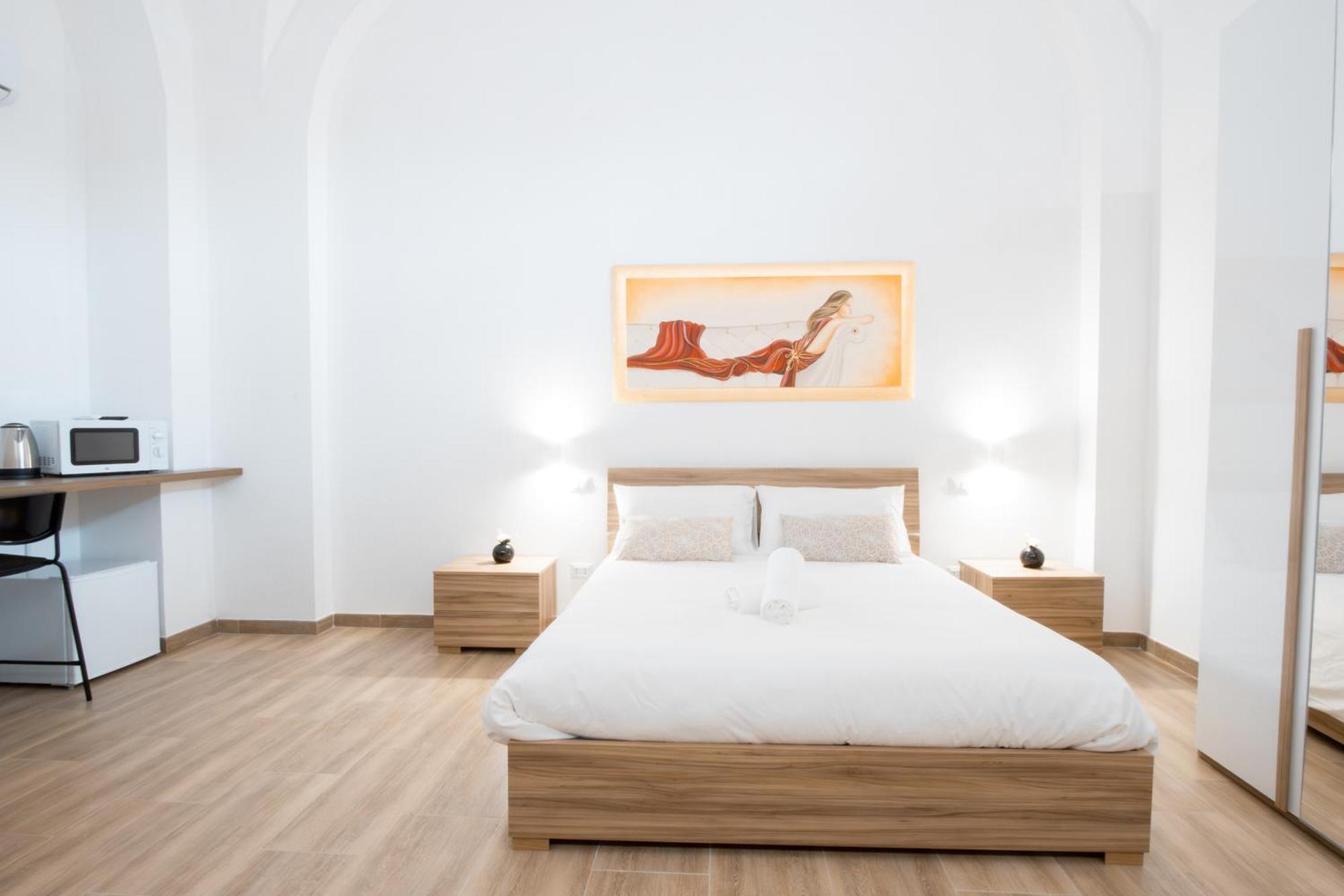 Hotel La Pigna Bari Esterno foto