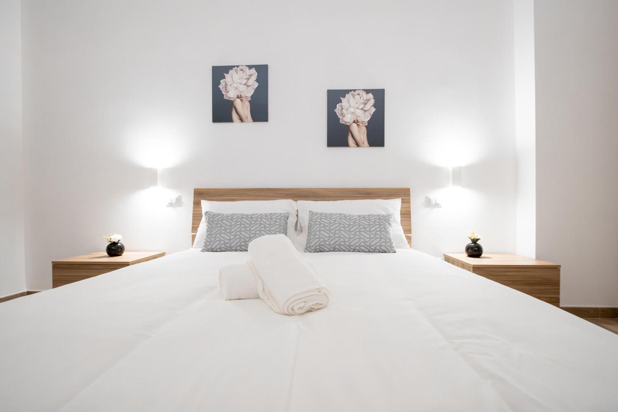 Hotel La Pigna Bari Esterno foto